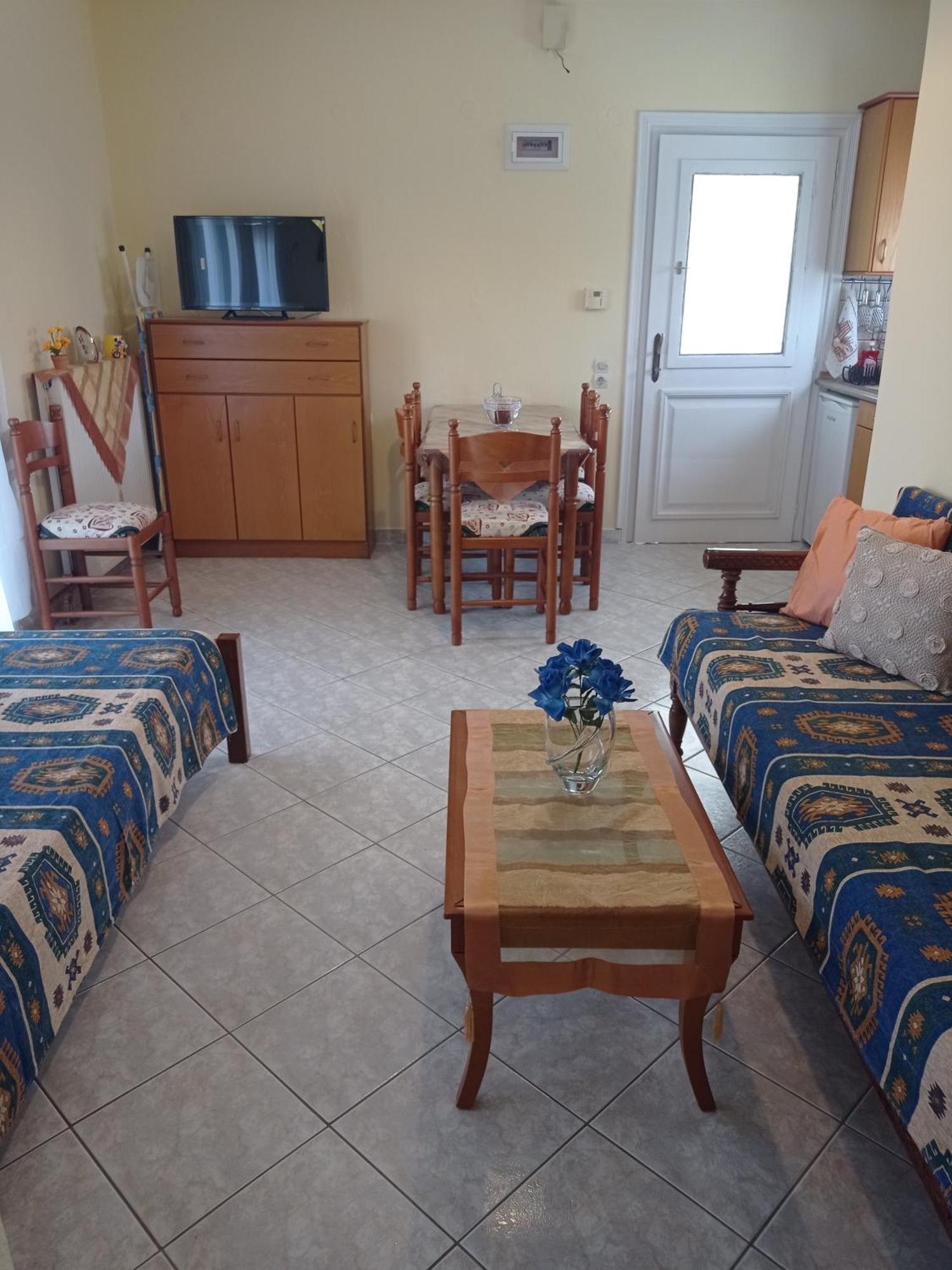 Alexandros Rooms & Studios Skopelos stad Exteriör bild
